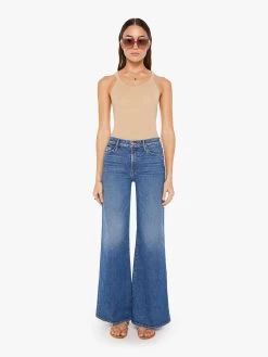 The Twister Sneak - Local Charm