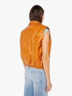 The Huff And Puff Vest - Detour Ahead -Mother Denim 3272 1504 DTA VW C WaistUpBack 3550