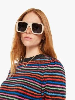 The Powder Puff - Lite Bright -Mother Denim 8966 1496 LBR VW E Detail 3322